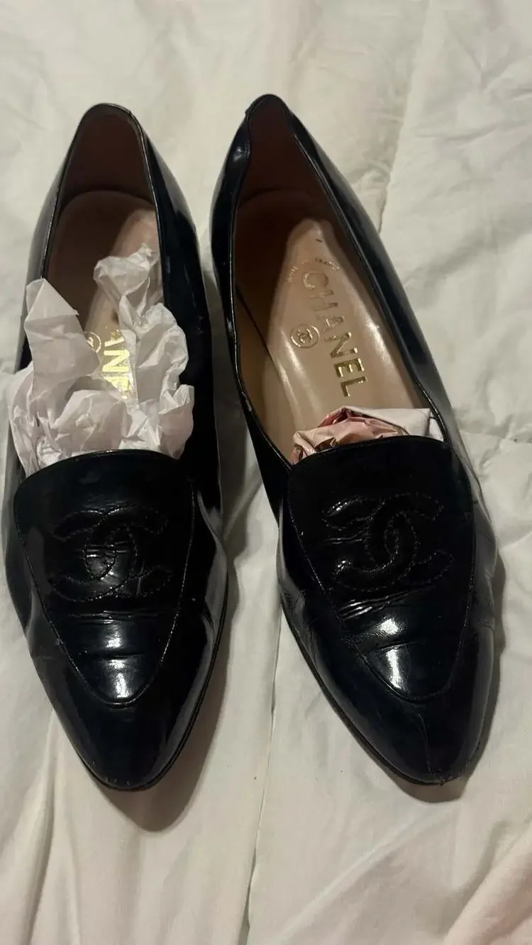 Vintage CHANEL Loafer – ,